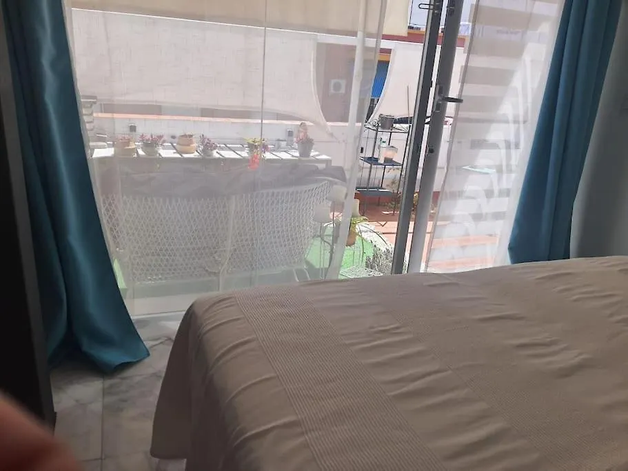Atico Triana Con Terraza Apartment Seville