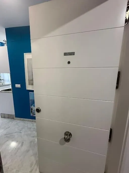 Atico Triana Con Terraza Apartment Seville