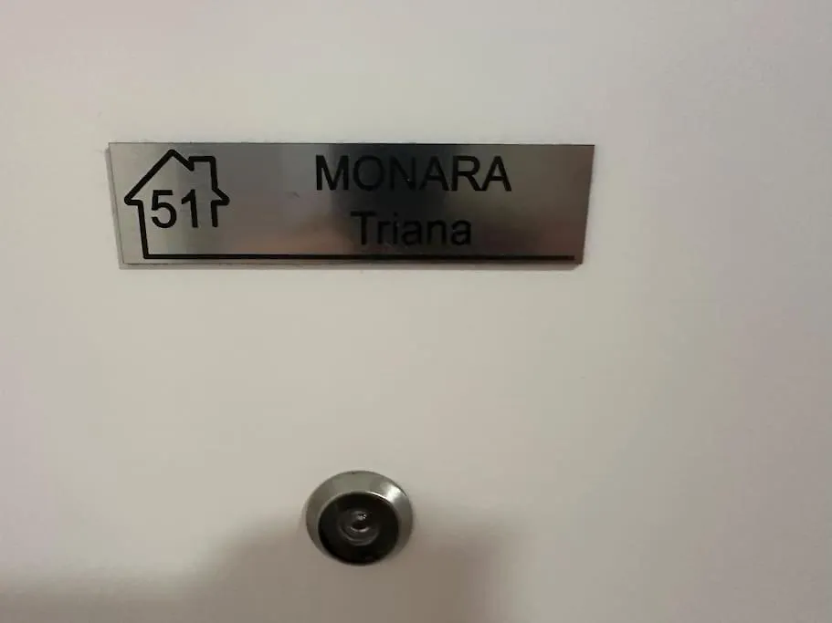 Atico Triana Con Terraza Apartment Seville